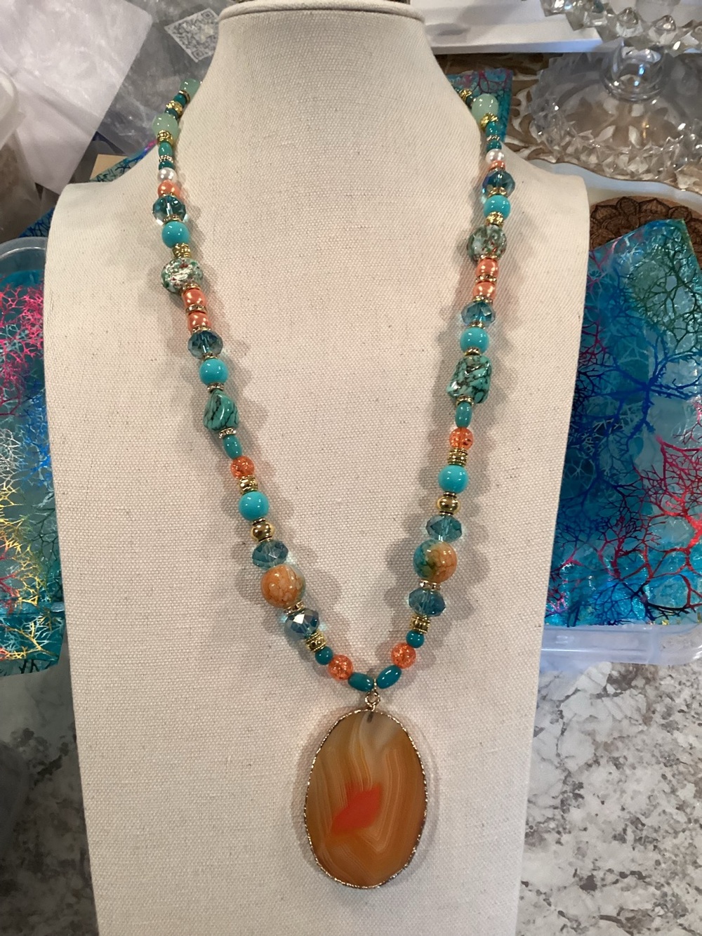 Artisan long beaded necklace with a banded agate orange pendant - Picture 4 of 12